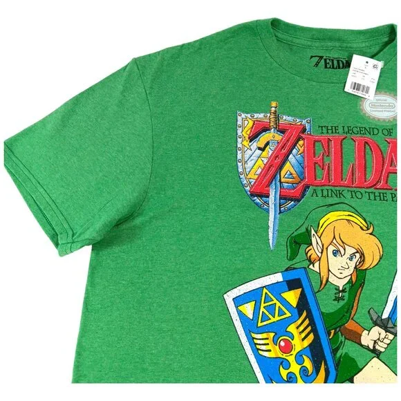 NINTENDO- Zelda- Men's T-shirt with Link Character-- SIZE LARGE--Green- Red - Picture 6 of 10